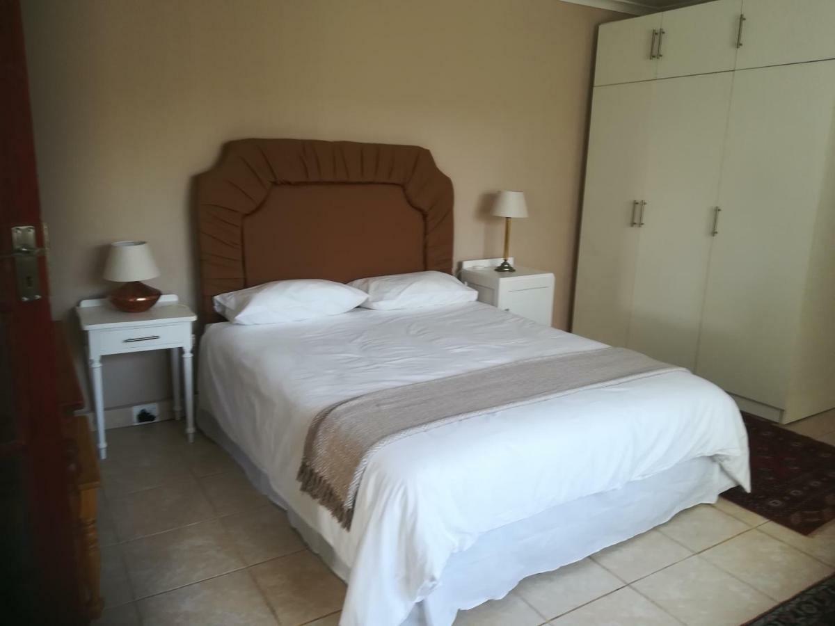 Daphne'S Place Appartamento Hermanus Esterno foto